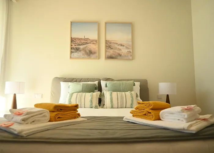 Baysun & - Bayline Armação de Pêra